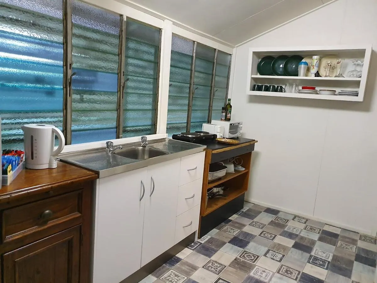 Meyenburg Units Apartment Mount Morgan Australia
