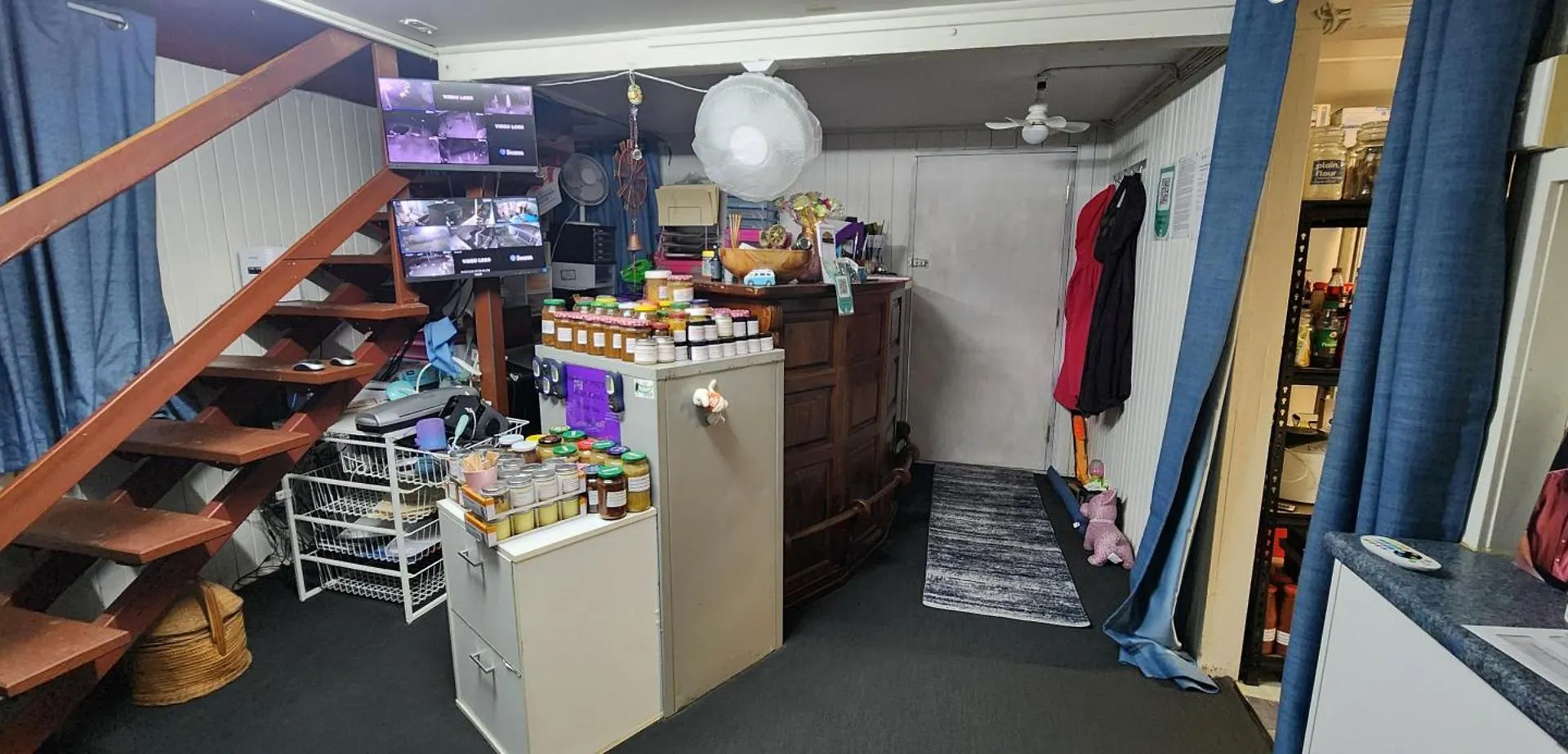 Meyenburg Units Apartment Mount Morgan