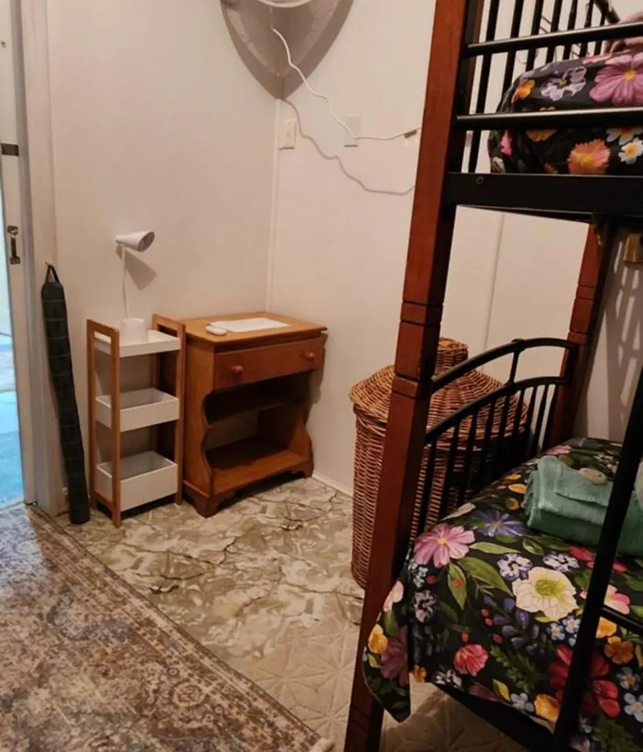 Meyenburg Units Apartment Mount Morgan